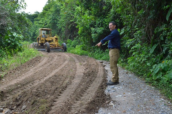 Alcalde Salvador Murrieta Brinda Atenci N A Caminos Saca Cosechas De