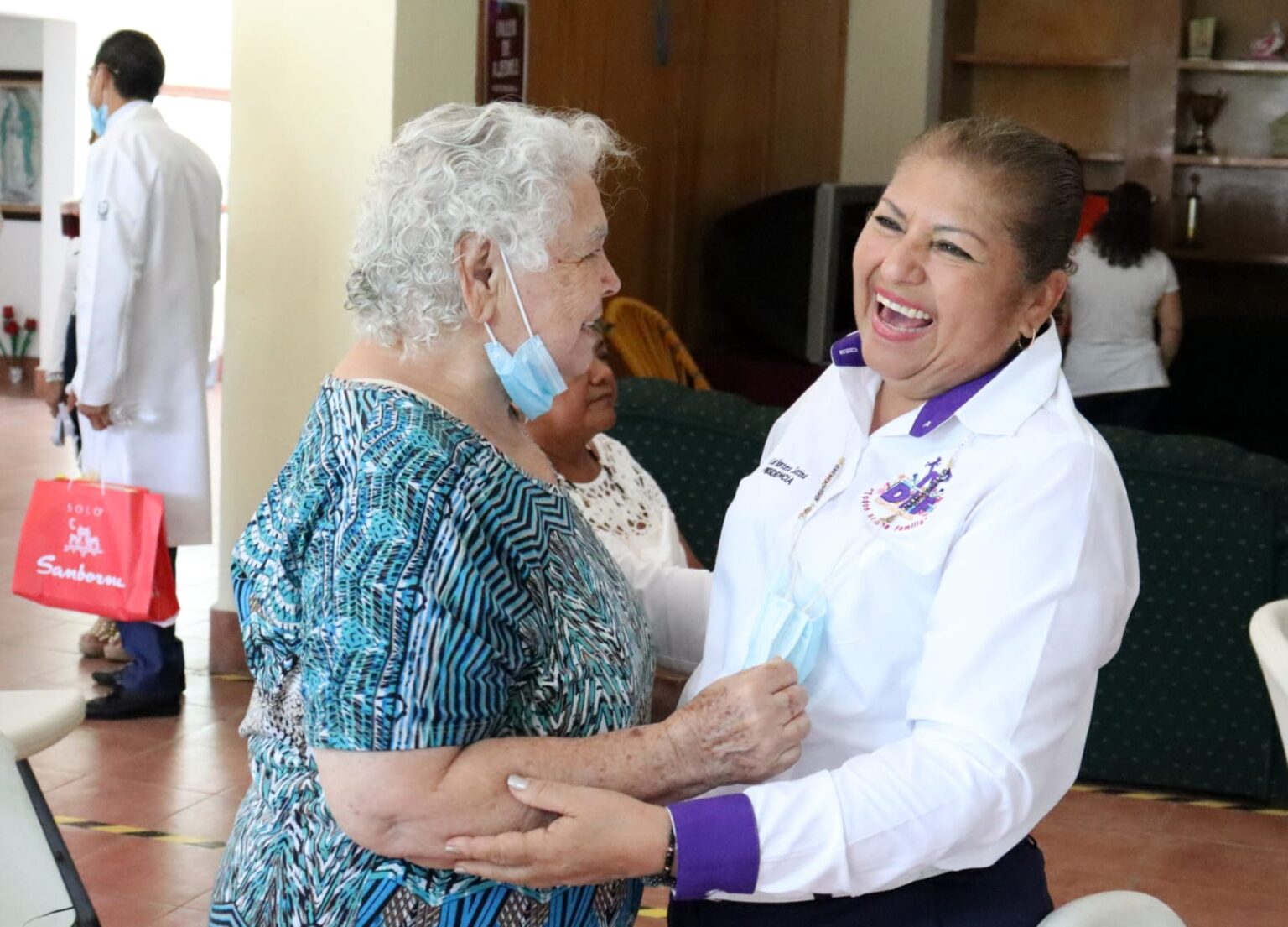 Inician Actividades En El Centro De Día Por La “semana Del Adulto Mayor” Diario Gráfico 0659